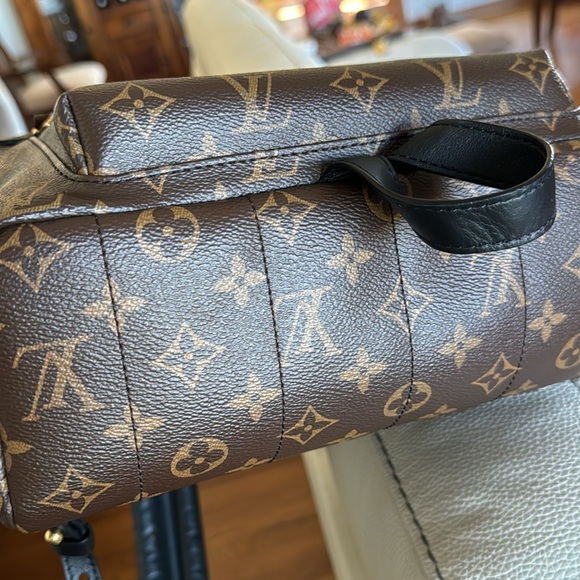 NEW MODEL! Full inclusion! LV Palm Springs Backpack! - Picture 17 of 17